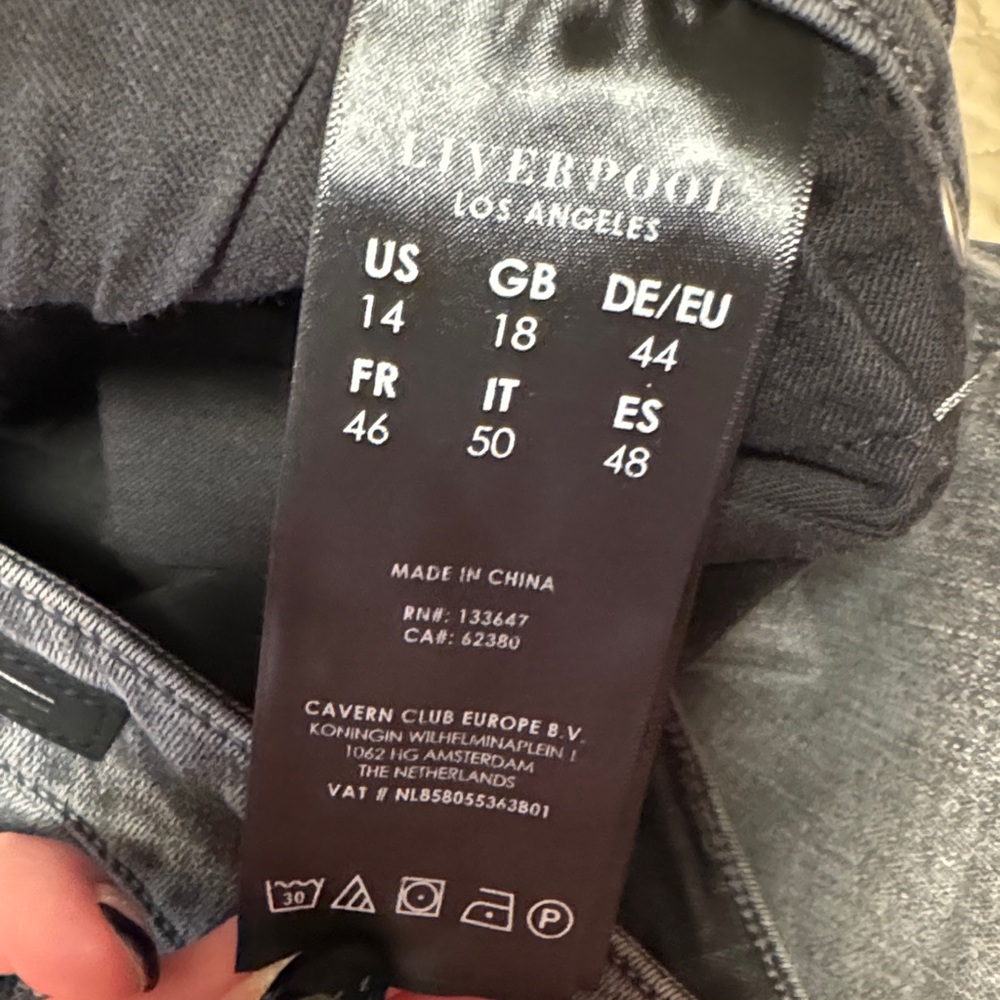 Liverpool Women's Skinny Jeans - Gray - Picture 5 of 9